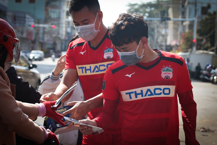 Next Media và nỗ lực nâng tầm hình ảnh V-League - 2