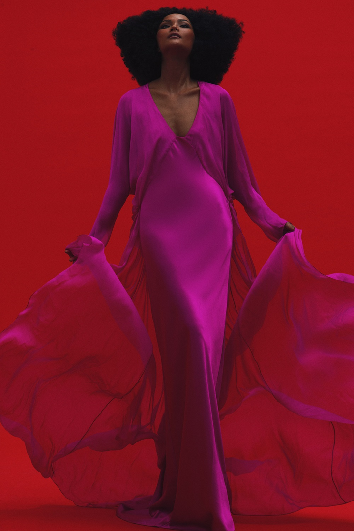 Hóa ‘tắc kè hoa’, H’Hen Niê lạ lẫm với loạt tạo hình mới - 4