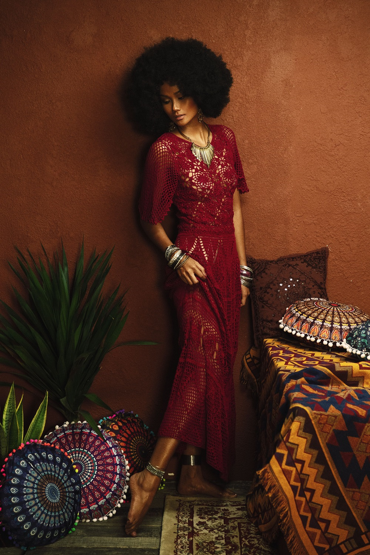 Hóa ‘tắc kè hoa’, H’Hen Niê lạ lẫm với loạt tạo hình mới - 5