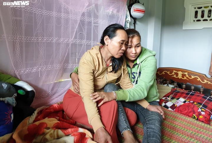 Lật thuyền khiến 6 người chết: Đám tang trong ngày lẽ ra là đám hỏi - 4