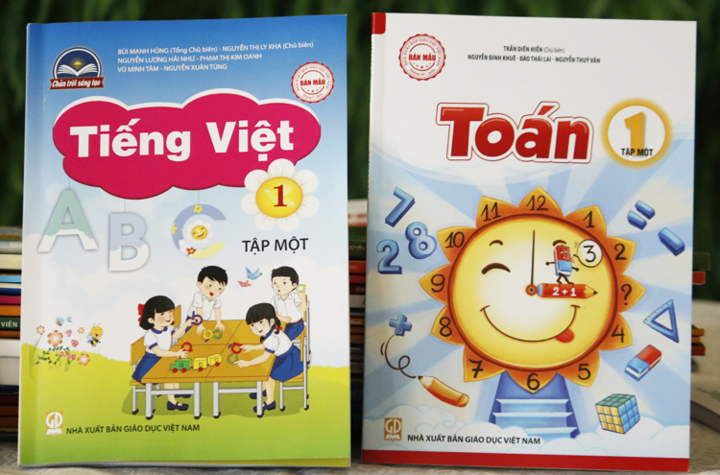 Bộ GD&ĐT phê duyệt thêm 7 sách giáo khoa lớp 1 mới - 2