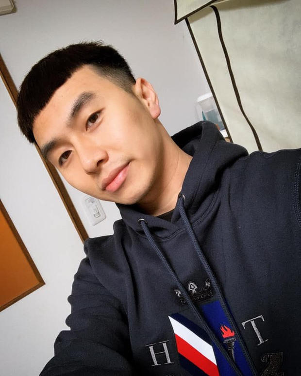 Dân mạng đua nhau khoe ảnh tóc ‘bát úp’ giống Park Seo Joon - 5