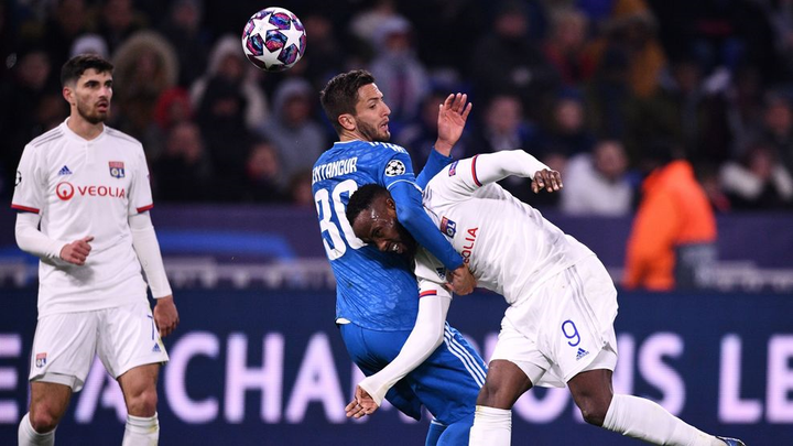 Phá nhiều kỷ lục buồn, Juventus đứng trước mùa bóng thảm hoạ - 2