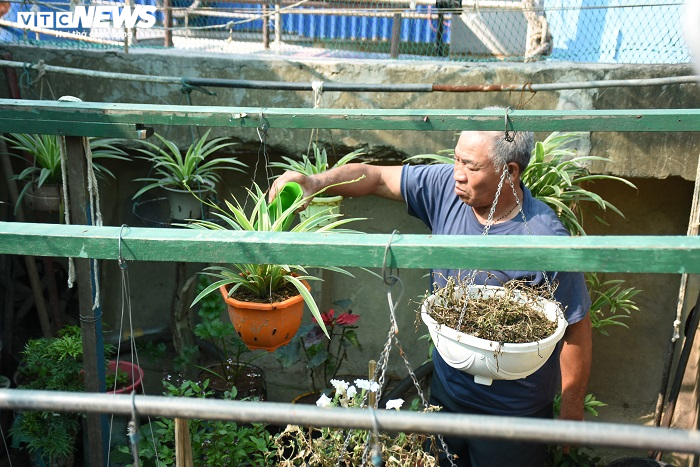 Ảnh: Xóm chài nghèo trong lòng thành phố Cảng trước ngày bị di dời - 12