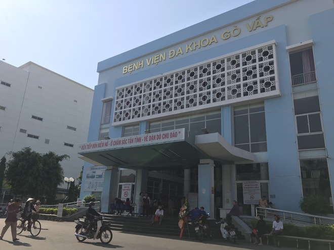 Bị tố thu mua khẩu trang bán kiếm lời, Giám đốc Bệnh viện Gò Vấp nói 'chỉ muốn làm từ thiện' - 1