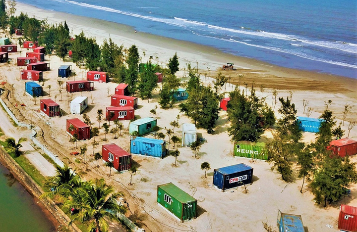 130 container 'mọc' giữa rừng phòng hộ: Chủ đầu tư lên tiếng - 1