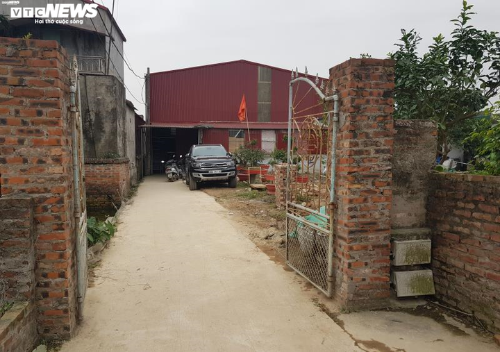 Cảnh sản xuất khẩu trang lộn xộn, nghi kém chất lượng ở Bắc Ninh - 7