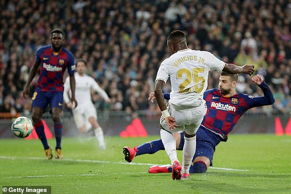 Trực tiếp Real Madrid vs Barcelona Siêu kinh điển vòng 26 La Liga - 1