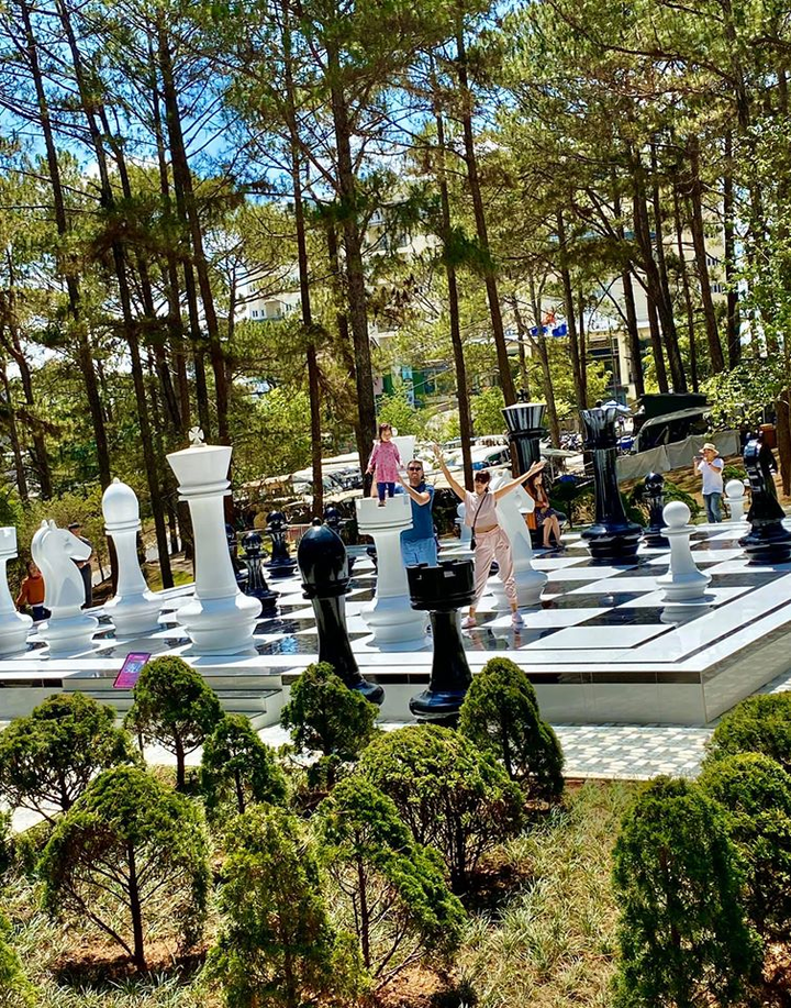 Siêu mẫu Hà Anh: Tận tuỵ vì con không có nghĩa là bỏ quên chính mình - 6