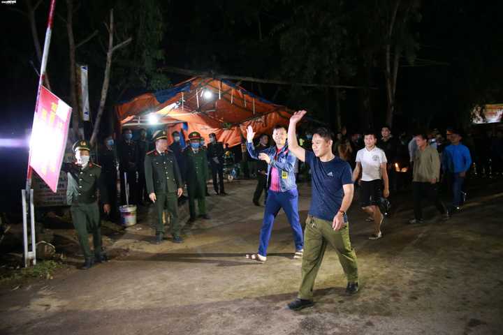 Ảnh: Sơn Lôi trở lại nhịp sống bình thường sau 20 ngày cách ly chống Covid-19 - 2