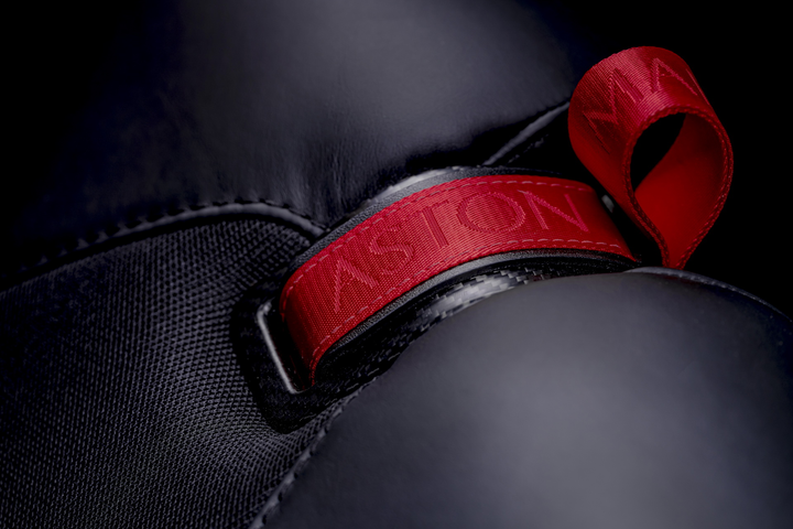 Aston Martin V12 Speedster bản giới hạn công suất gần 700 mã lực - 8