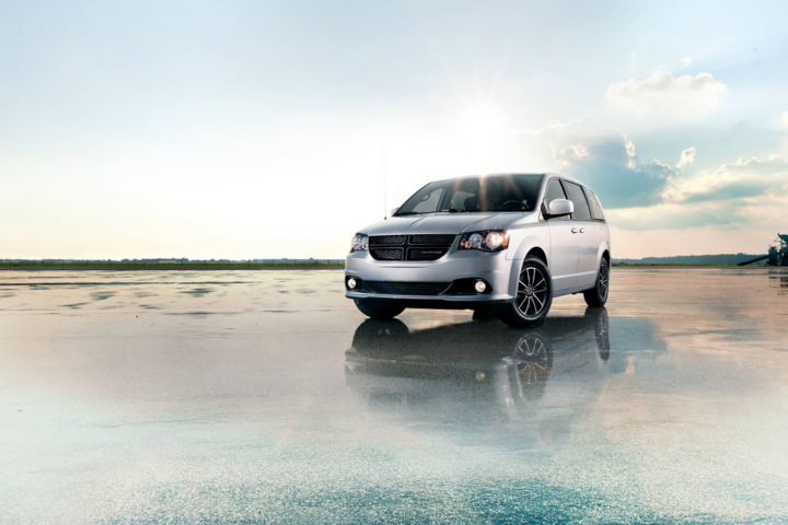 Tháng 5, Dodge Grand Caravan sẽ bị 'khai tử' - 1