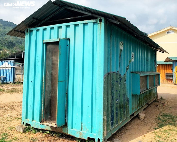 Ảnh: 20 nhà bán trú bằng container cho học sinh nghèo ở Quảng Ngãi sắp bị dỡ bỏ - 4