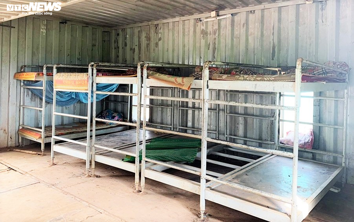 Ảnh: 20 nhà bán trú bằng container cho học sinh nghèo ở Quảng Ngãi sắp bị dỡ bỏ - 6