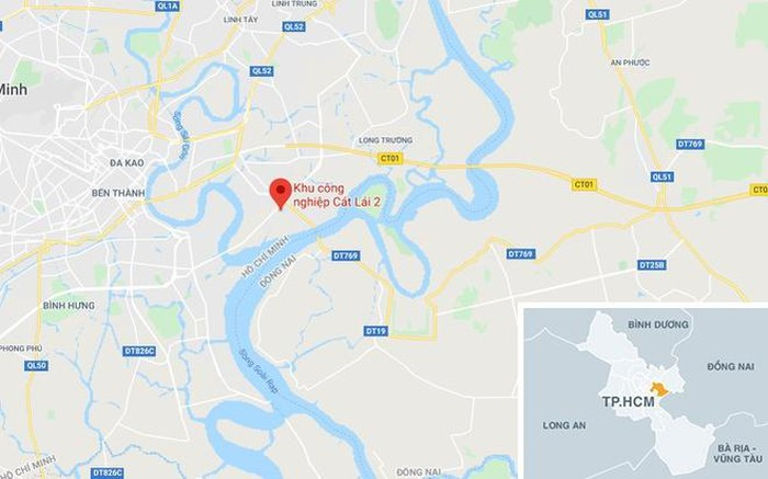 Xưởng sản xuất vật liệu ở khu công nghiệp Cát Lái bốc cháy - 2