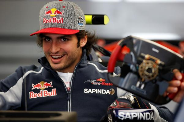 Top 5 tay đua điển trai không thể rời mắt mùa Formula 1 2020 - 4