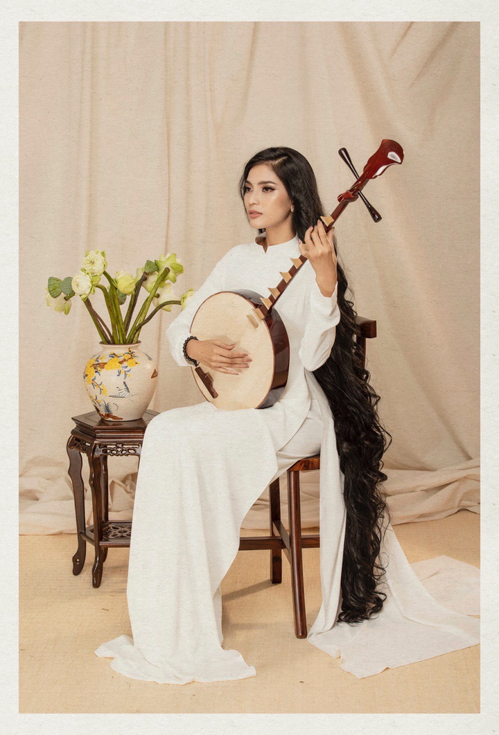 Á hậu Trương Thị May: ‘Phụ nữ thời nay vẫn phải cố gắng công – dung – ngôn – hạnh’ - 6