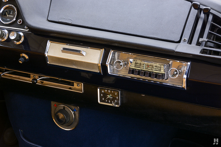 Chào bán xe cổ Ultra Rare 1965 Citroen DS21 Concorde 'siêu độc' - 7