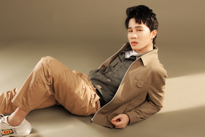 Hậu ồn ào, Jack kết hợp với đạo diễn Nguyễn Quang Dũng trong dự án trở lại - 1