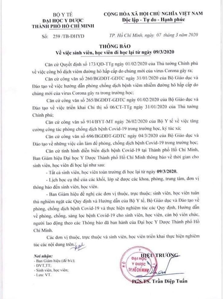 Trường đại học duy nhất ở TP.HCM cho sinh viên đi học ngày 9/3 - 1