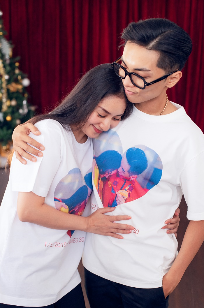 Khoảnh khắc ấm áp của gia đình Khánh Thi - Phan Hiển trong ngày 8/3 - 8