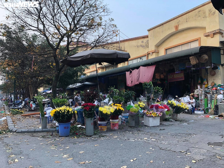 Siêu thị, chợ dân sinh Hà Nội đầy ắp hàng hóa - 14