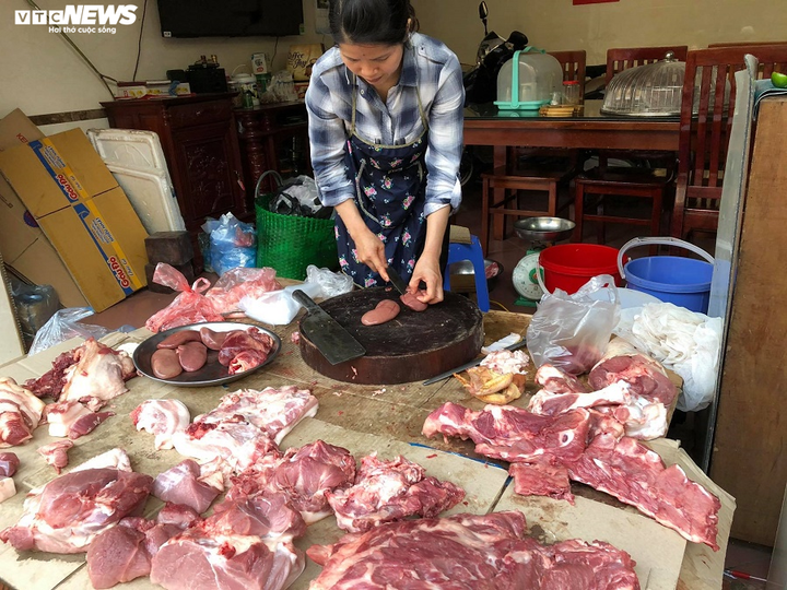 Siêu thị, chợ dân sinh Hà Nội đầy ắp hàng hóa - 12