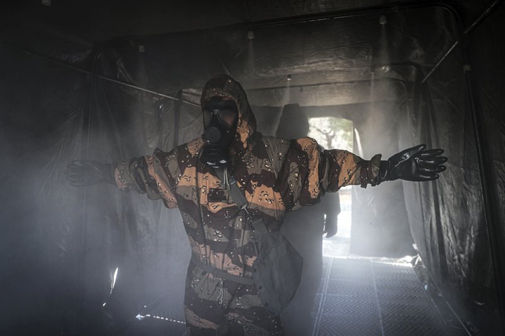 Iran huy động lực lượng tinh nhuệ khẩn cấp chống dịch Covid-19 - 2