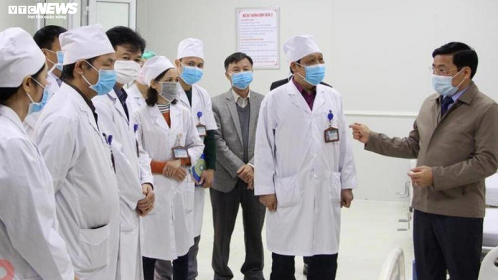 Gần 100 người ở Bắc Giang được trở về nhà sau 14 ngày cách ly tập trung - 1