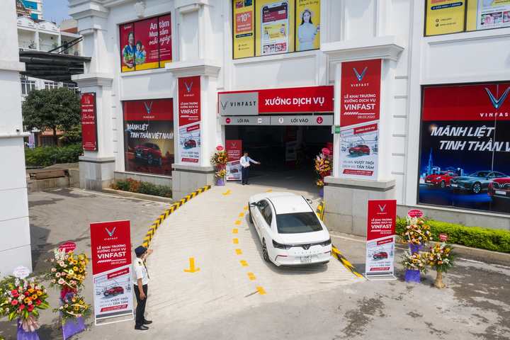 Vinfast khai trương 18 xưởng dịch vụ trên toàn quốc - 1