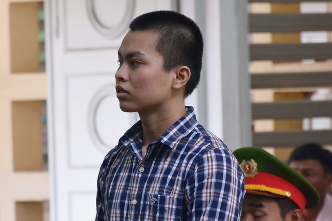 Thiếu niên 14 tuổi lĩnh 6 năm tù cho tội giết người - 1
