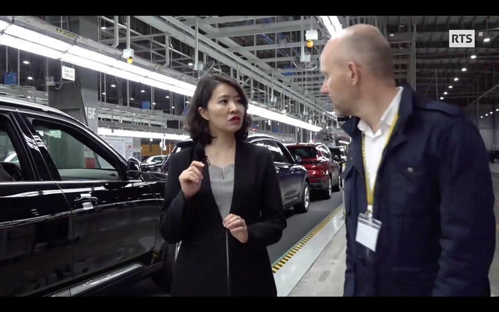 Đài THQG Thuỵ Sỹ: VinFast là điểm nhấn của kinh tế Việt Nam - 1