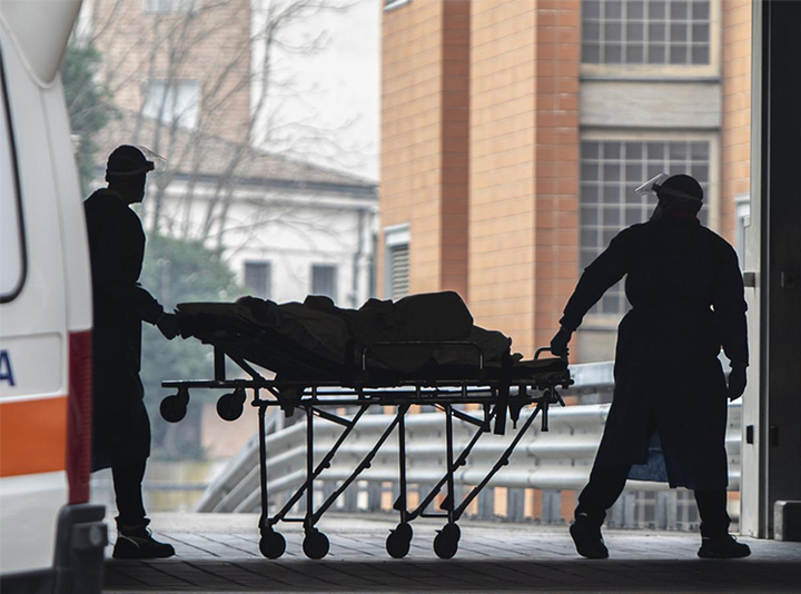 Bác sỹ Italy: Chúng tôi không ngờ Covid-19 hung dữ như vậy - 2