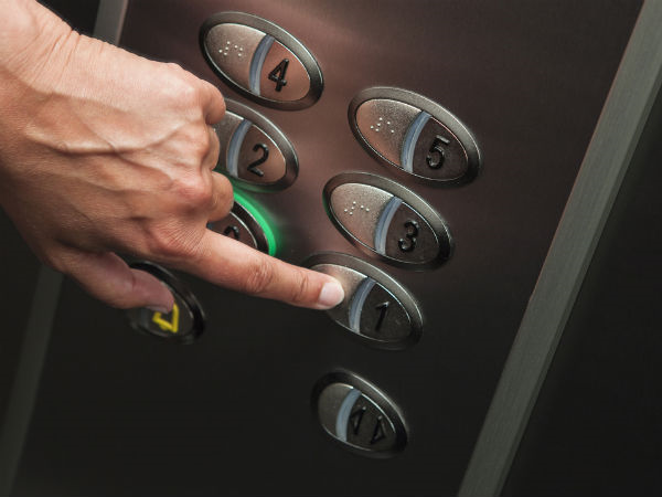 7 đồ vật tại nơi làm việc cần hạn chế tiếp xúc để tránh nguy cơ nhiễm Covid-19 - 3