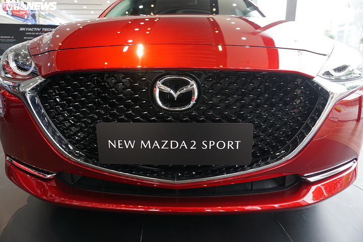 'Soi' mẫu xe phân khúc B Mazda 2, công nghệ như CX-8 - 3