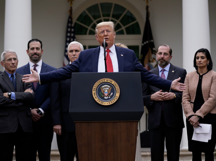 Mỹ lấy ở đâu 2.000 tỷ USD cho gói cứu trợ lớn nhất lịch sử? - 1