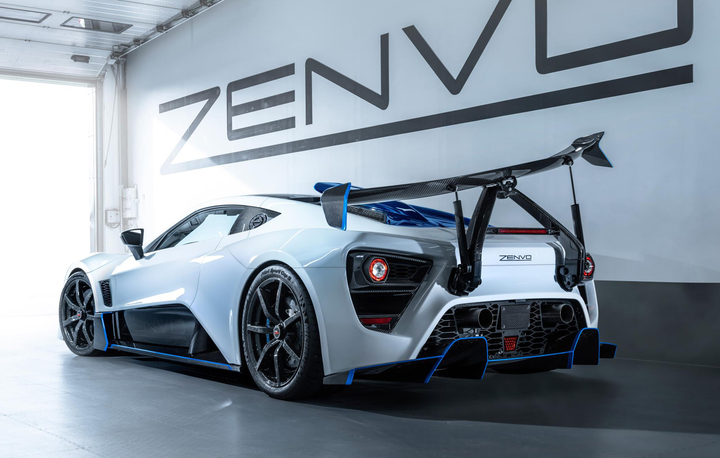 Zenvo hypercar TSR-S 'tái xuất' đầy ấn tượng - 2
