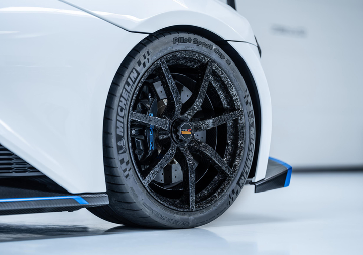 Zenvo hypercar TSR-S 'tái xuất' đầy ấn tượng - 3