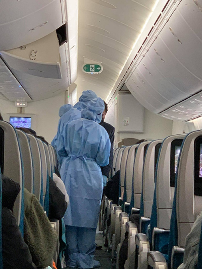 Phương Oanh Next Top chờ cách ly khi trở về từ Anh - 2