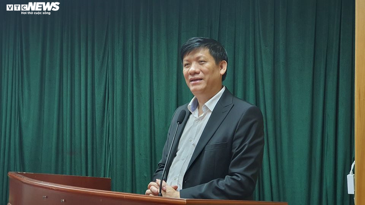 Thứ trưởng Y tế: 'Sẽ không khoanh vùng cách ly khu vực rộng như Sơn Lôi' - 1