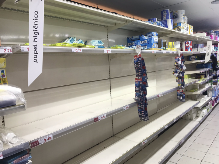 Đại dịch Covid-19 khiến bóng đá Tây Ban Nha thay đổi chóng mặt trong 7 ngày - 5