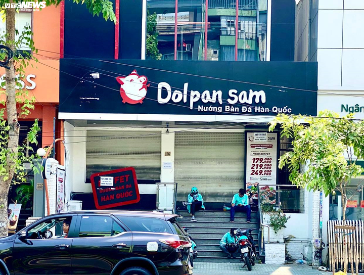 TP.HCM: Lo lắng bị trả lại mặt bằng, chủ nhà đồng loạt giảm giá cho thuê - 2