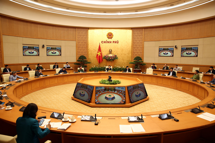 Chống Covid-19: Ngăn chặn dứt khoát, không để 'trong đánh ra, ngoài đánh vào' - 2