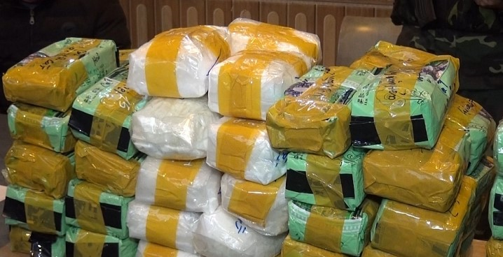 Phá vụ án vận chuyển 246 kg ma túy đá qua biên giới - 2
