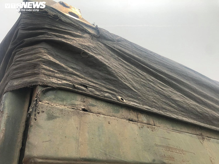 'Cơi nới' thùng xe, ô tô quá khổ, quá tải tung hoành ở Thừa Thiên - Huế - 2