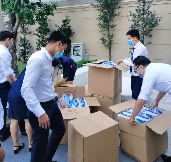 Tập đoàn Đất Xanh giảm 50% giá thuê mặt bằng và chủ động phòng chống dịch Covid-19 - 3