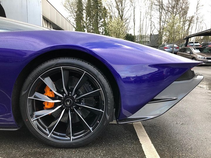 Ngắm 'tuyệt tác' Purple McLaren Speedtail - 4