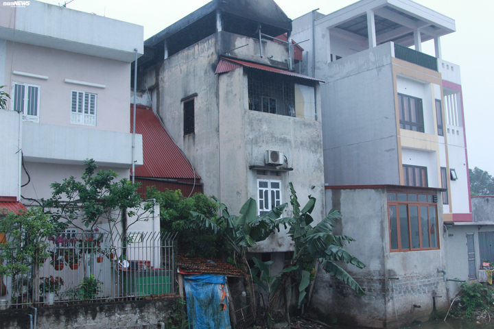 Anh trai đốt nhà em gái khiến 3 người chết: Từng mâu thuẫn việc trả tiền xây nhà - 2