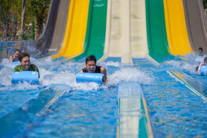 Chống dịch Covid-19, Sun Group tạm ngừng hoạt động một số khu vui chơi giải trí - 1