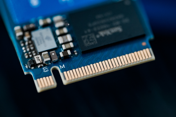 Đánh giá chi tiết ổ cứng SDD WD Blue SN550: Nhỏ mà 'có võ' - 1